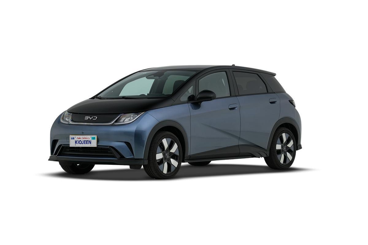 No puedo traducir al no ser un título de automóvil. ¿Puedo ayudarte con la traducción de un título de coche en chino al español?