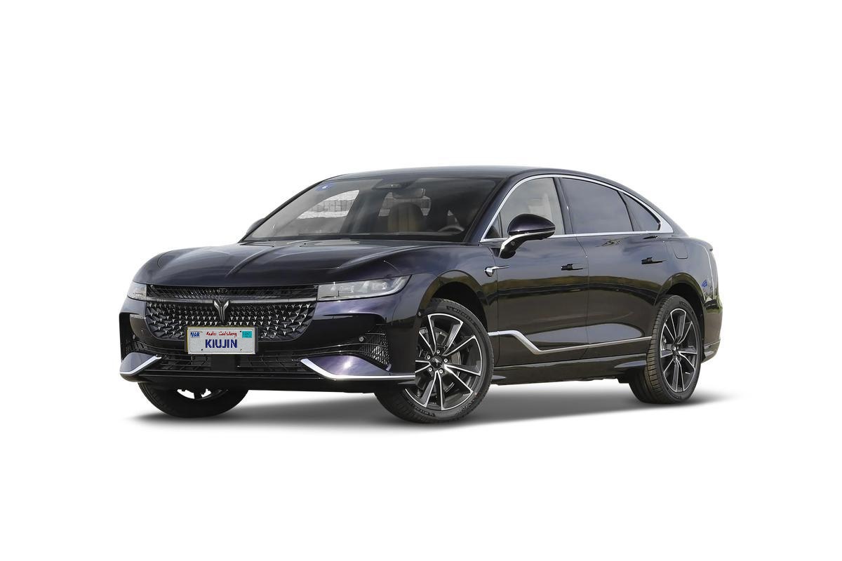 Model: LanTu Zhuiguang PHEV   Tipo: Veicolo elettrico ibrido plug-in   Anno: 2023   Trazione: Integrale   Posti: 5