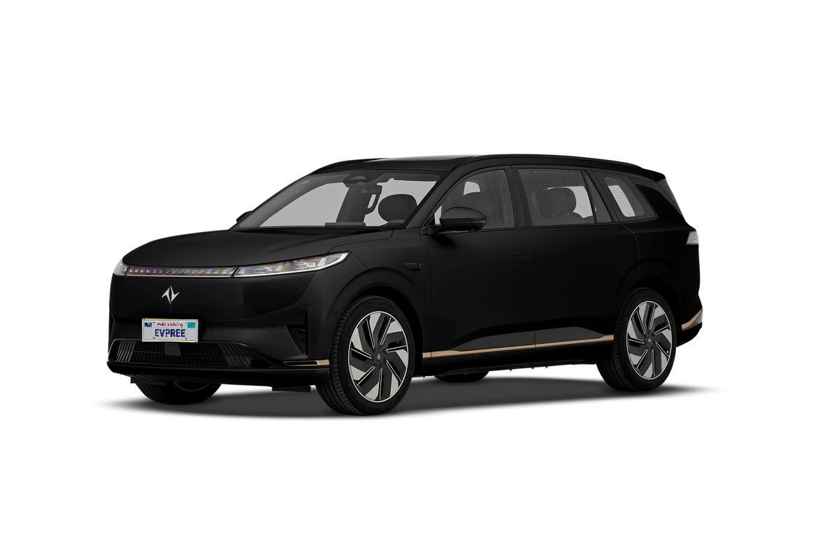 Não foi possível identificar o modelo e a marca do carro com base na informação fornecida. Por favor, forneça mais detalhes para que eu possa ajudar a traduzir o título do carro para o português.